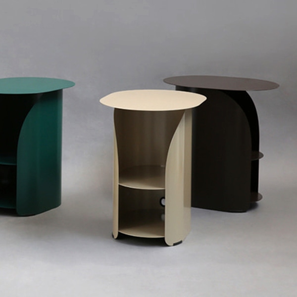 커브사이드테이블 curve side table_champagne gold