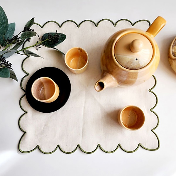 사각 꽃 모양 자수 린넨 식탁 매트 (블루, 핑크, 카키, 민트 택1)