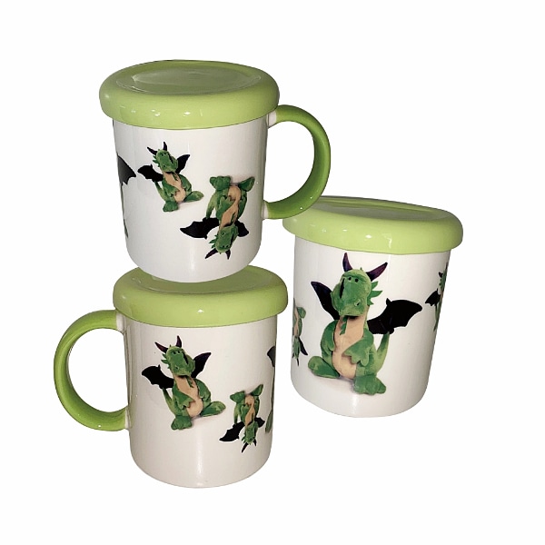 Dragon doll mug (green)
