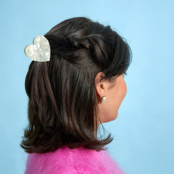 WHITE HEART HAIR CLIP 헤어집게핀