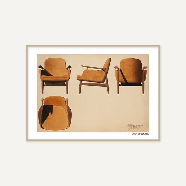 핀 율 / Upholstered recliner with free arm_액자 포함