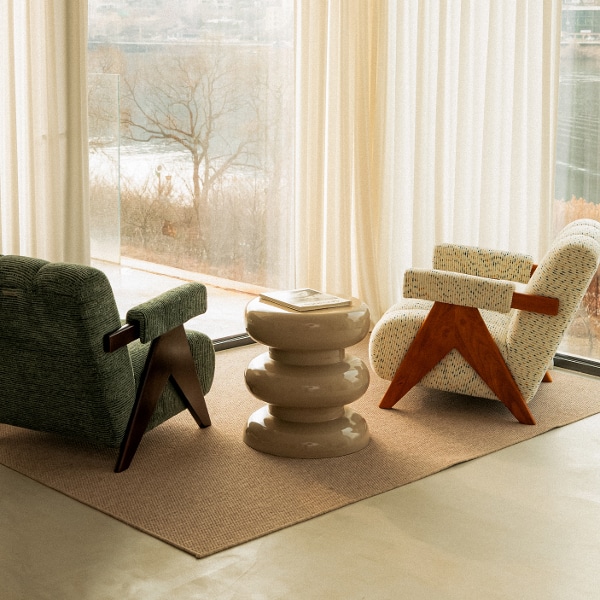 빅콘토우 베이지 사이드 테이블 & 스툴