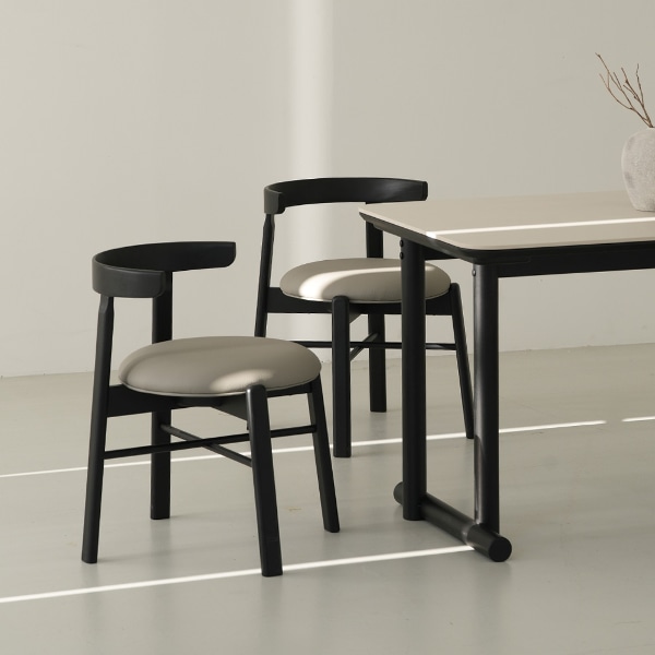 베노아 블랙 애쉬 원목 포세린 세라믹식탁 4인용 6인용 1400 1600 1800 2000